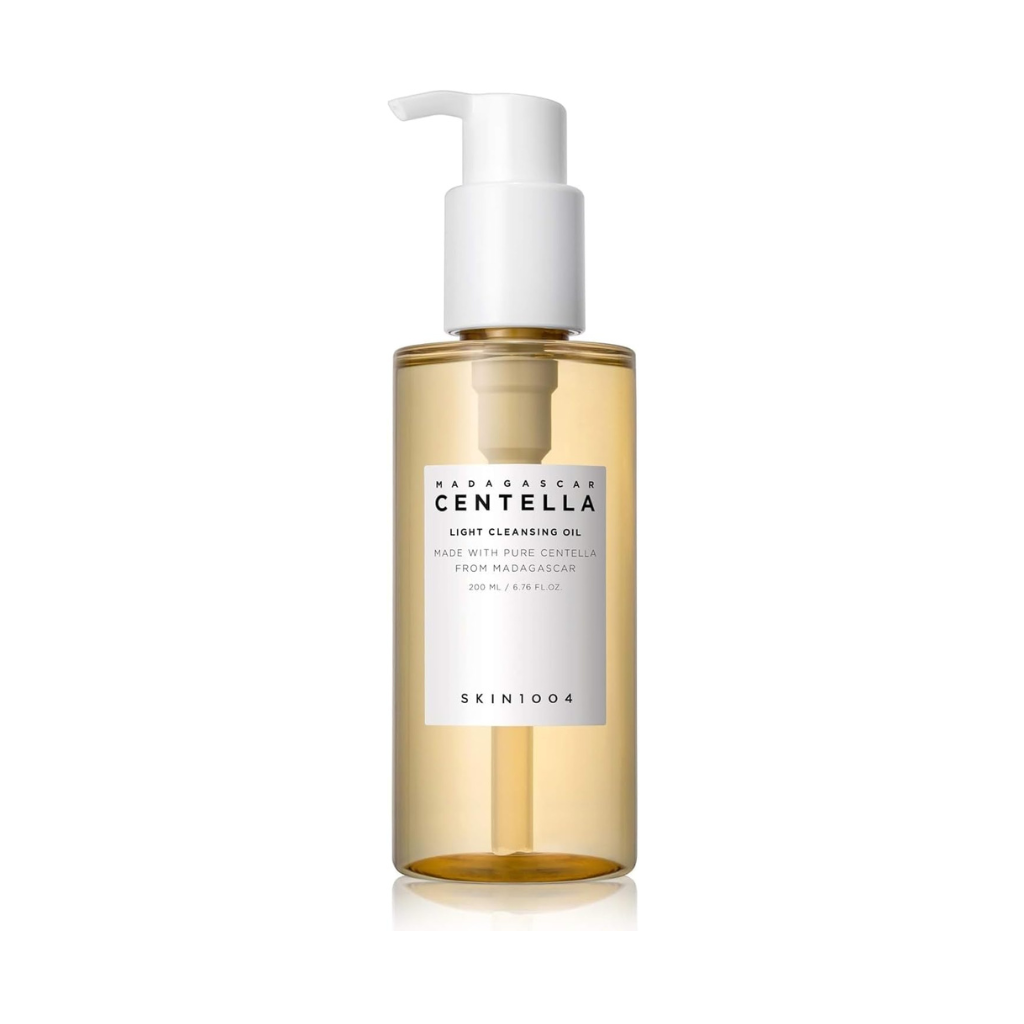 Madagascar Centella Light Cleansing Oil – gentle emulsifying oil cleanser with Centella & botanical oils; removes makeup & sunscreen without greasy residue
